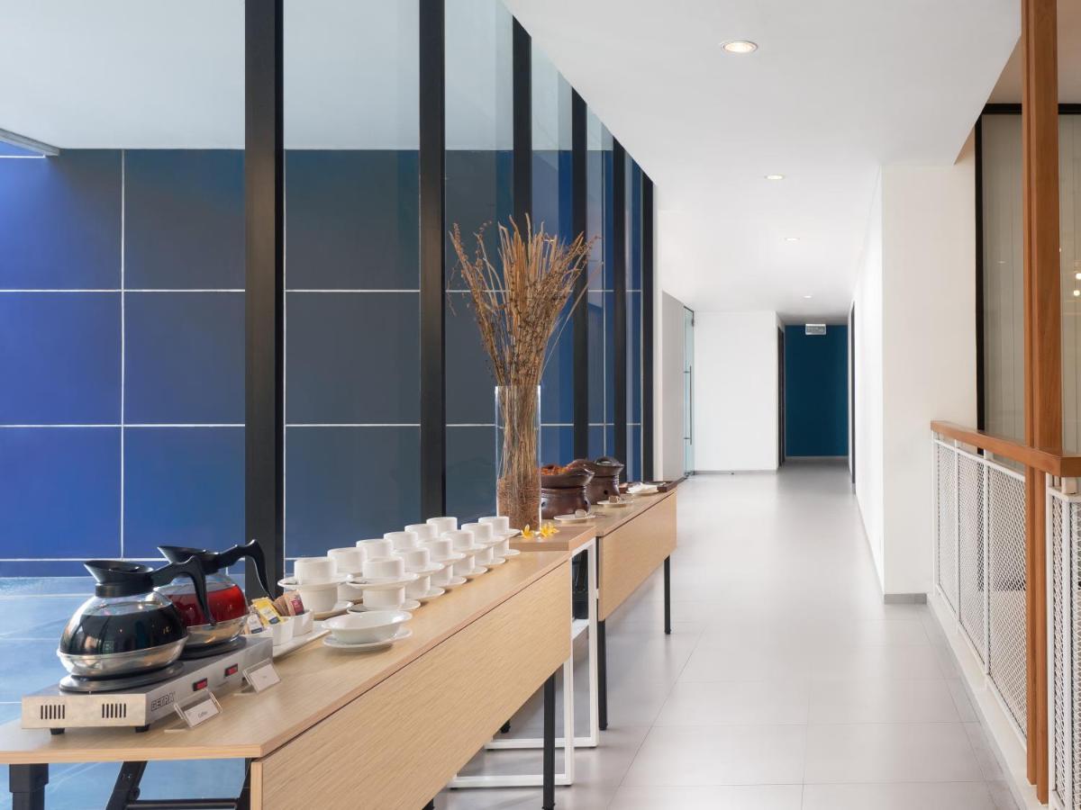 Hotel 88 Blok M Jakarta By Wh エクステリア 写真